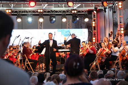 Poletje v Kamniku z Melodijami Mediterana (35)